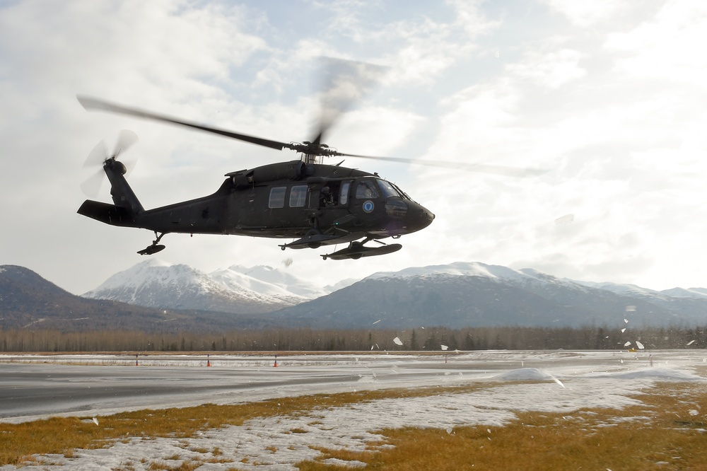 Alaska Military Youth Academy cadets fly with the Alaska Army National Guard