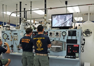 Naval Base Guam diver locker demonstrate patient care