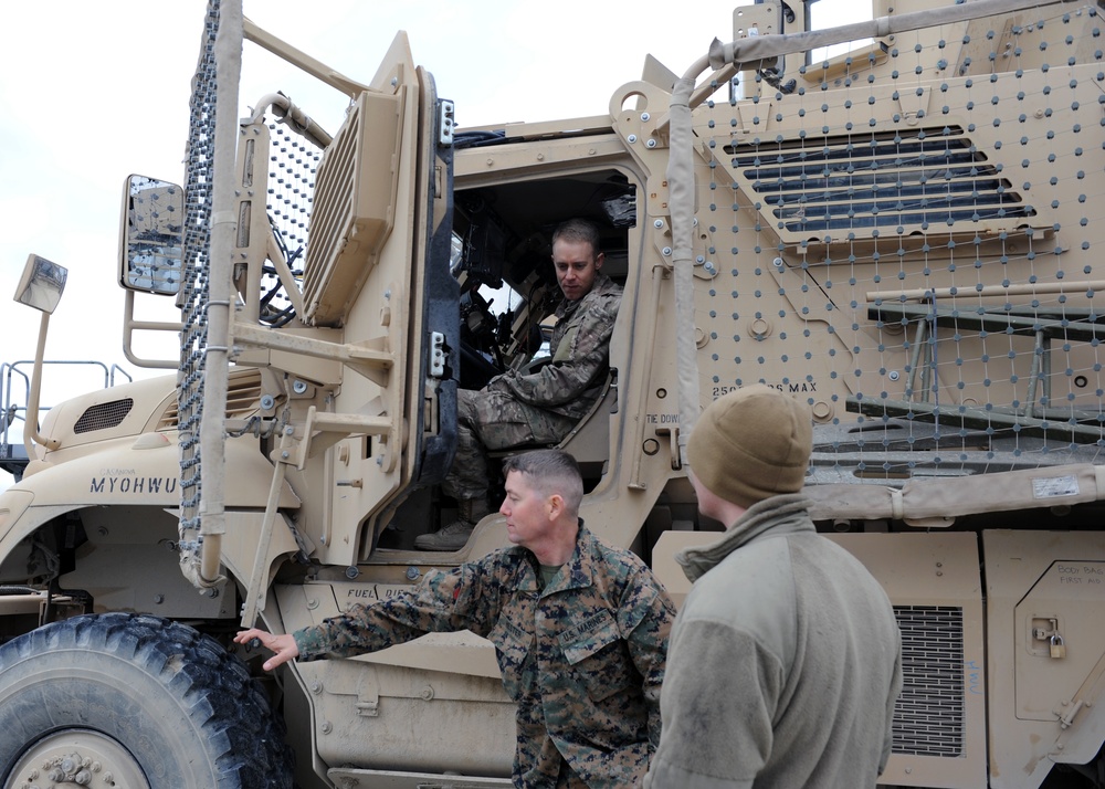 Airmen, Marines conduct equipment familiarization show and tell