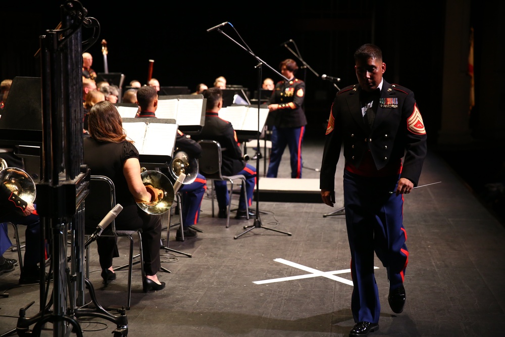 California Center for the Arts hosts the 1st Marine Division Band