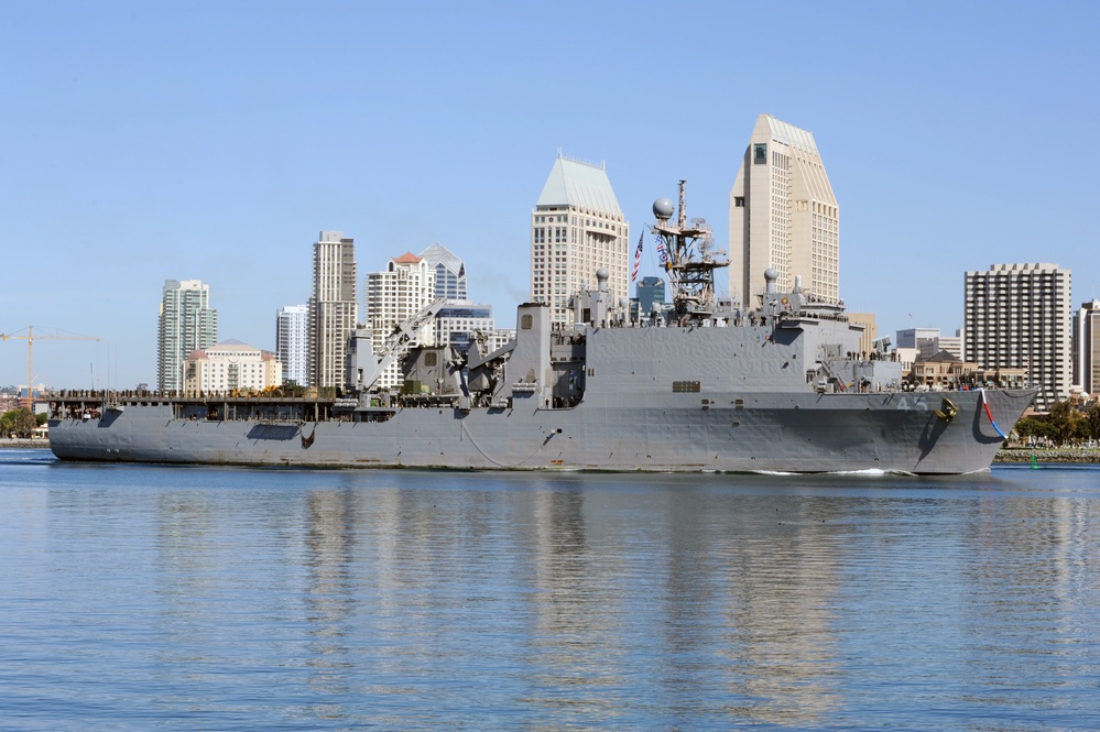 USS Comstock returns from deployment