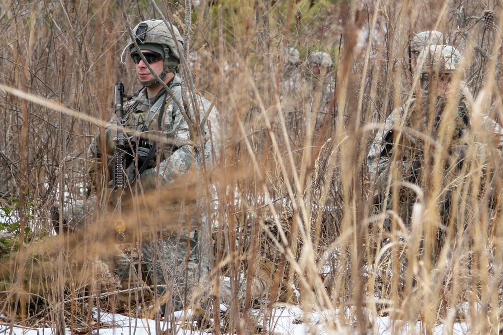 Red Falcons train in Virginian snow for Global Response Force Mission