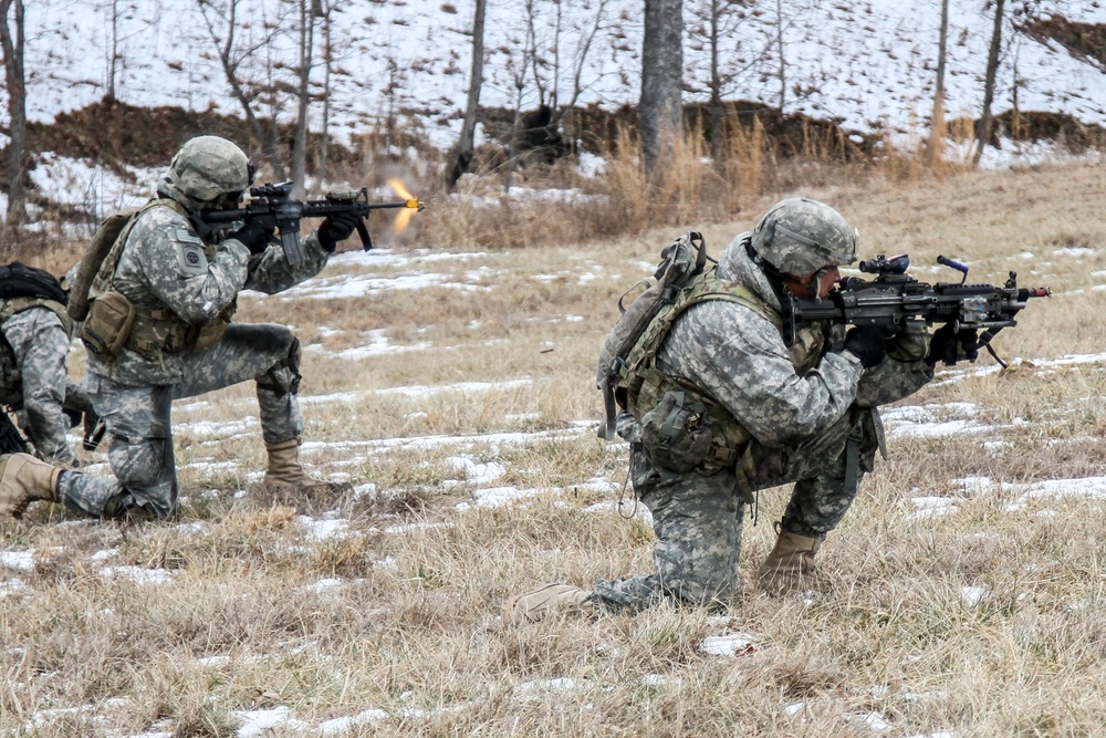 Red Falcons train in Virginian snow for Global Response Force Mission