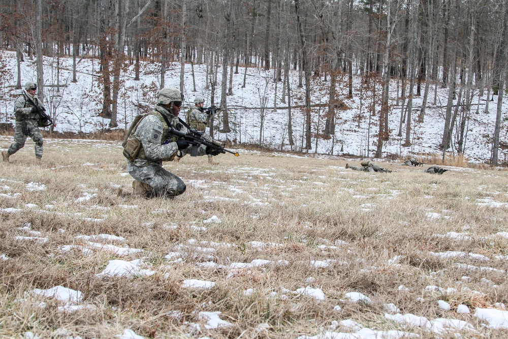 Red Falcons train in Virginian snow for Global Response Force Mission