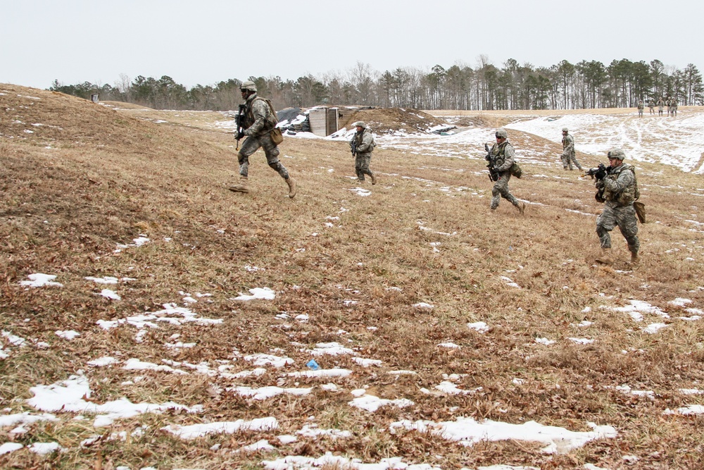 Red Falcons train in Virginian snow for Global Response Force Mission