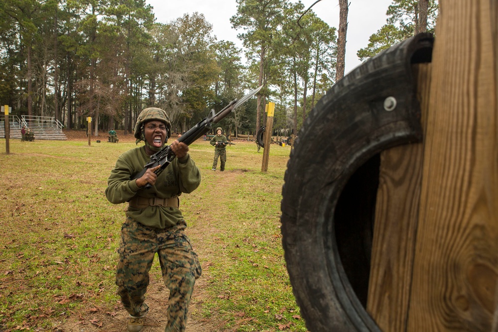 Marine recruits conquer Parris Island bayonet assault course