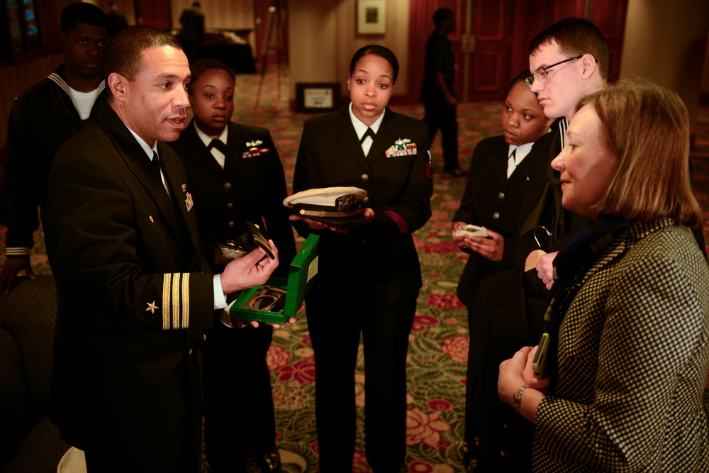 Honoring crew of USS Mason