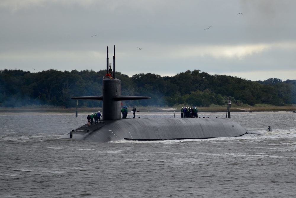 USS Rhode Island (SSBN 740) returns to Naval Submarine Base Kings Bay