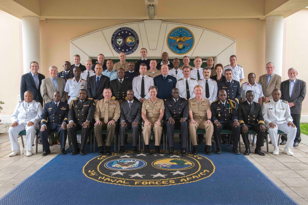 2015 Combined Force Maritime Component Commander Flag Course Africa group photo