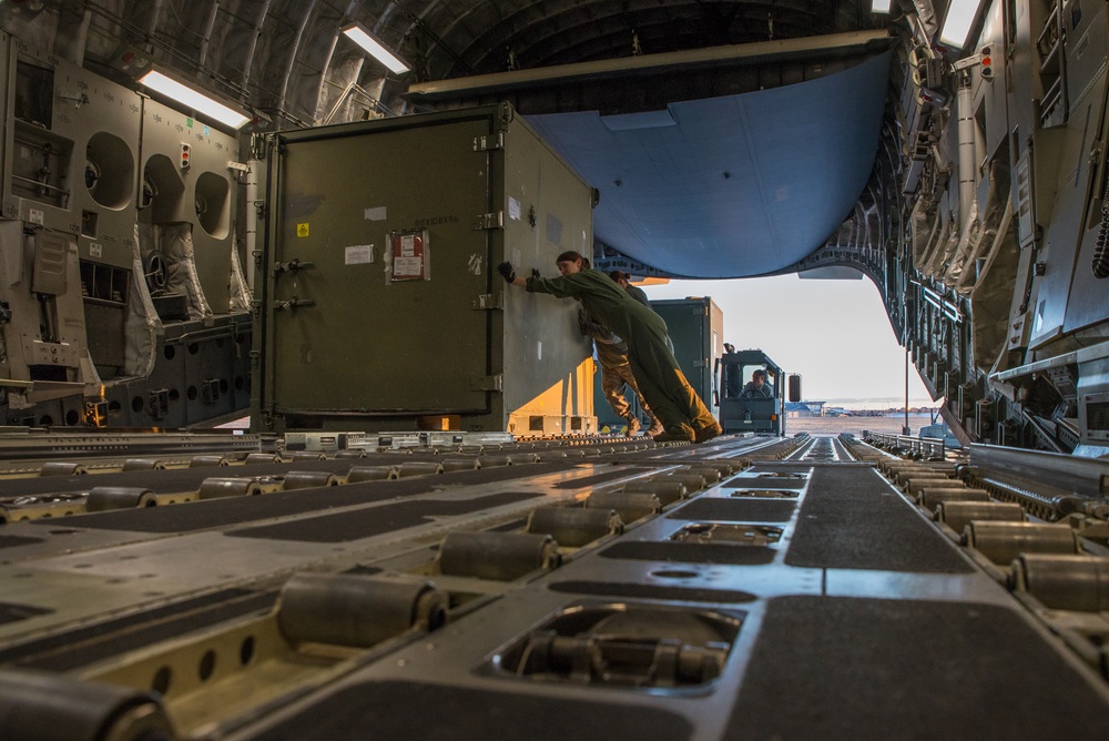 Wyoming Air Guard assists Colorado Air Guard with deployment