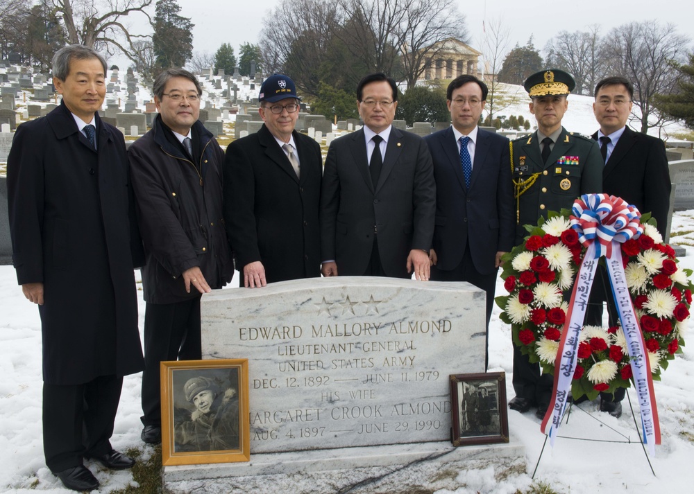 Korean Delegation Honors X Corps Commander at Arlington National Cemetery