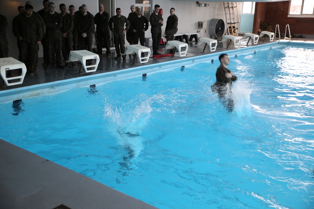 8th Communication Battalion Marines conduct swim qualification
