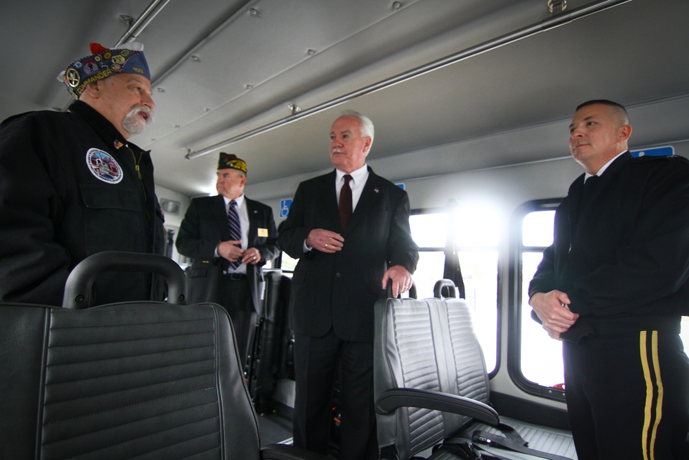 American Legion gives bus to Paramus Memorial Veterans Home