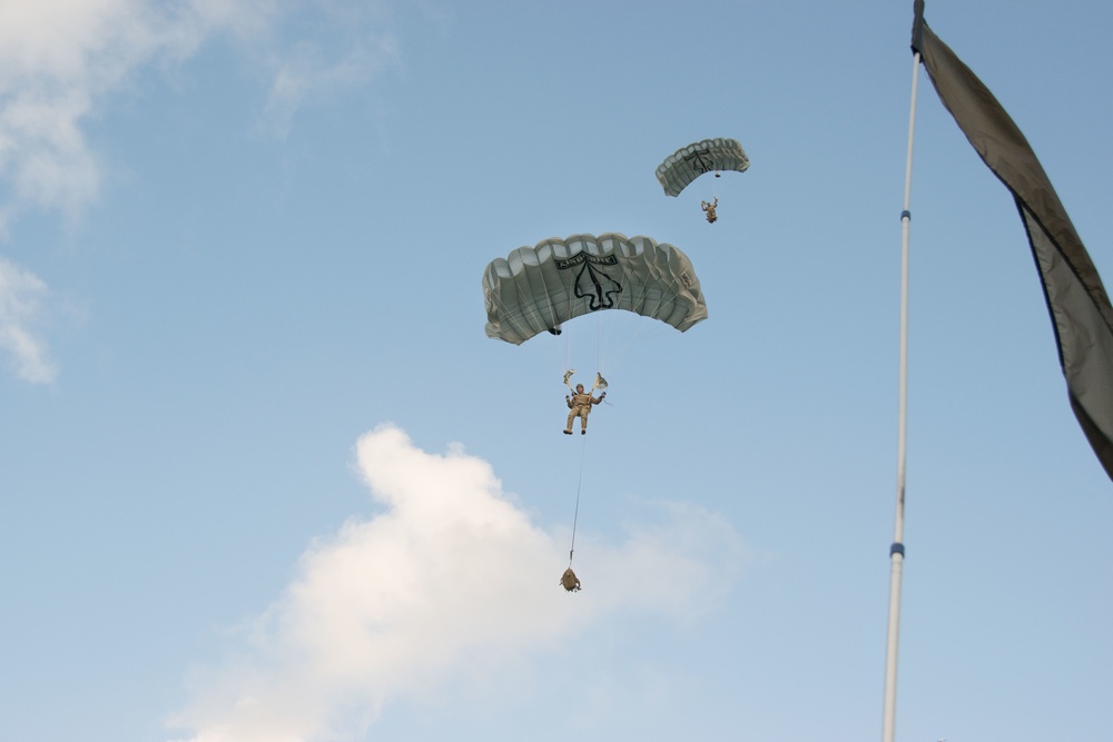 Army Special Operations combat equipment jump