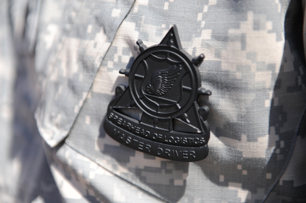 US Army Reserve-PR Troops become Master Drivers