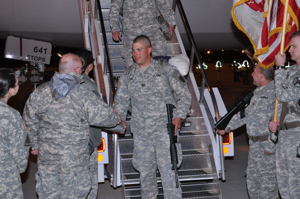 342nd MP Company returns from deployment to Guantanamo Bay