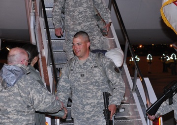 342nd MP Company returns from deployment to Guantanamo Bay