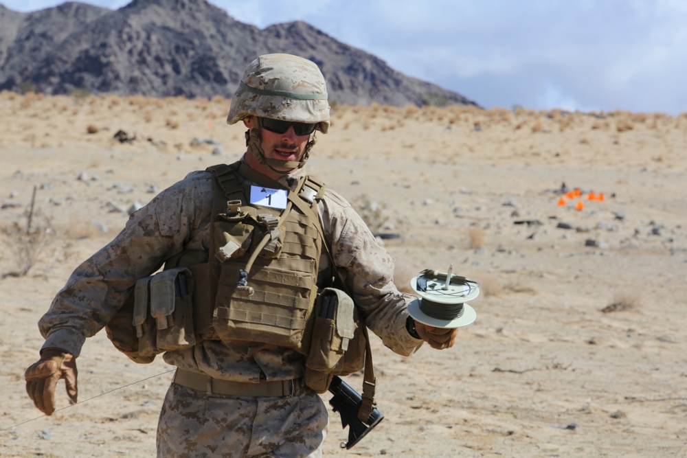 Integrated Task Force combat engineers conduct hasty breaching during pilot test at Twentynine Palms