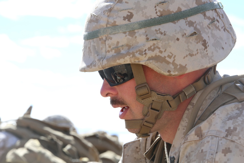 Integrated Task Force combat engineers conduct hasty breaching during pilot test at Twentynine Palms