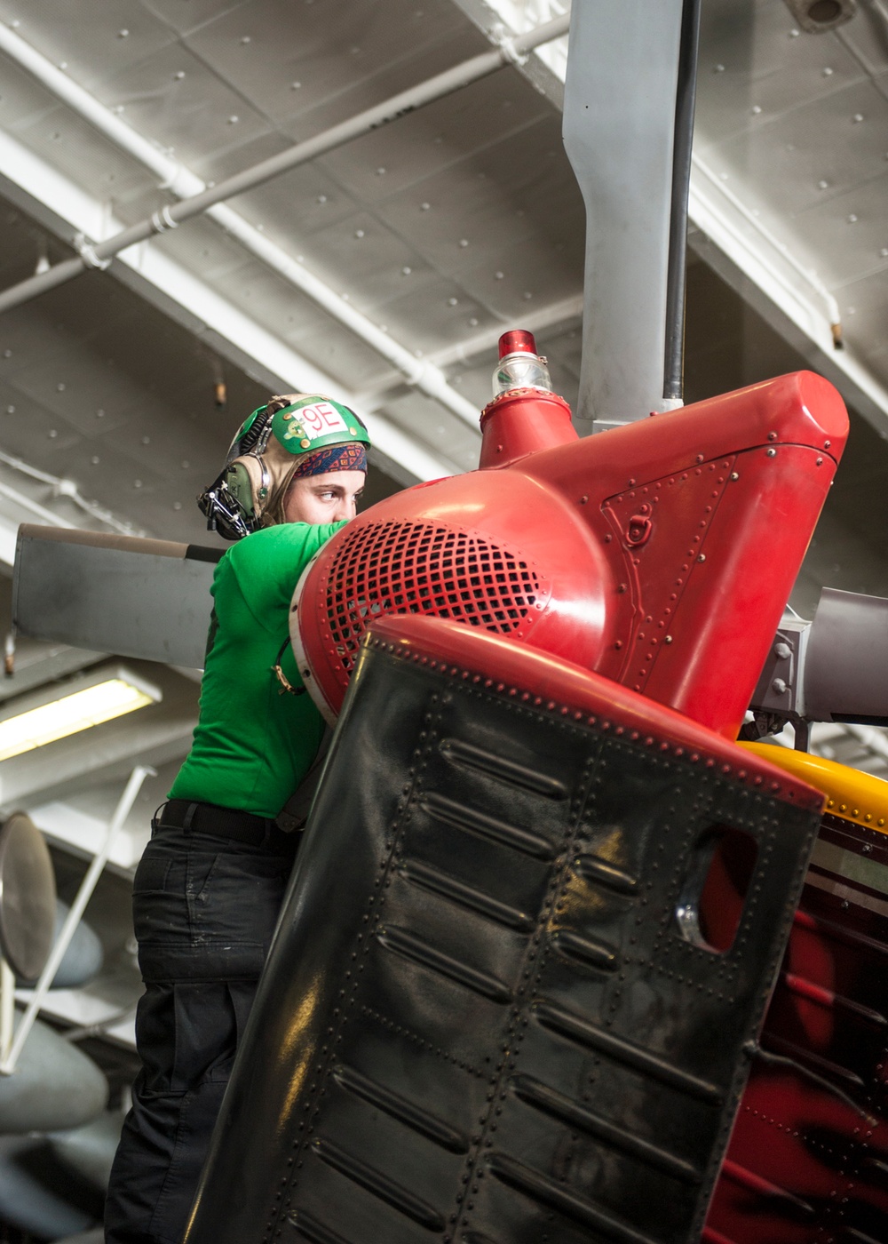 Sailors conduct MH-60S Seahawk maintenance aboard USS Carl Vinson