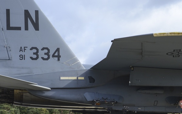 Airmen rival NASCAR pit crews on flightline