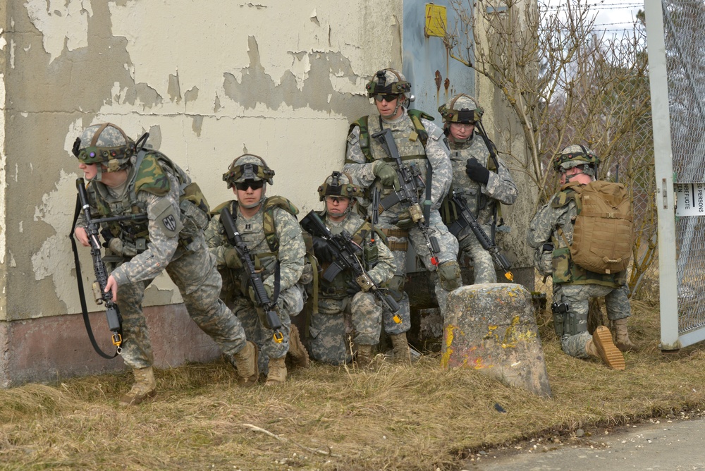 709th MP BN senior leaders training