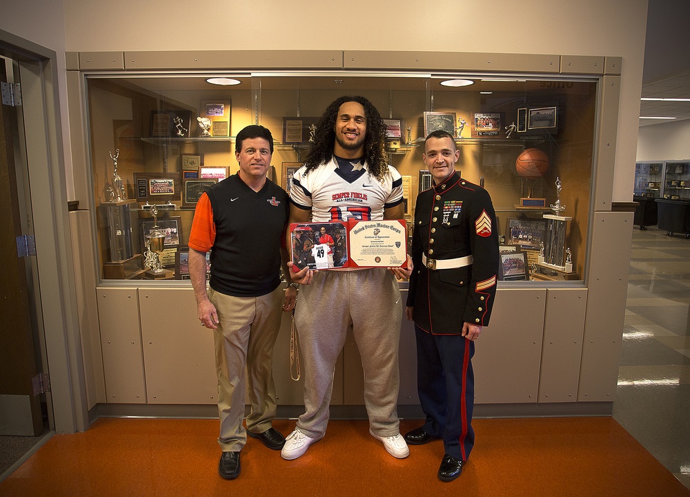 Tacoma Marines recognize Lakes High School football star, Washington Huskies commit