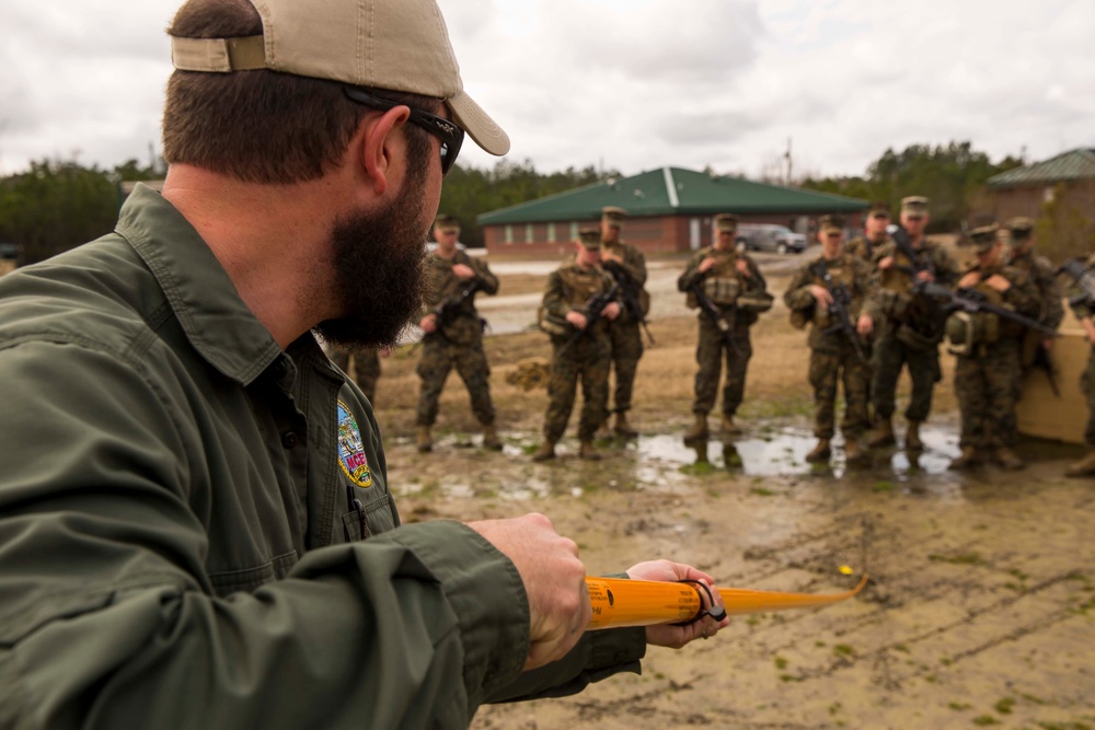 2nd CEB Marines counter terrorism in CIED course