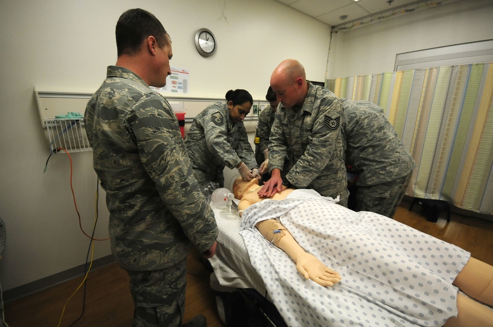 110th Medical Group conducts Emergency Medical Simulation Training at Western Michigan University Homer Stryker M.D. School of Medicine