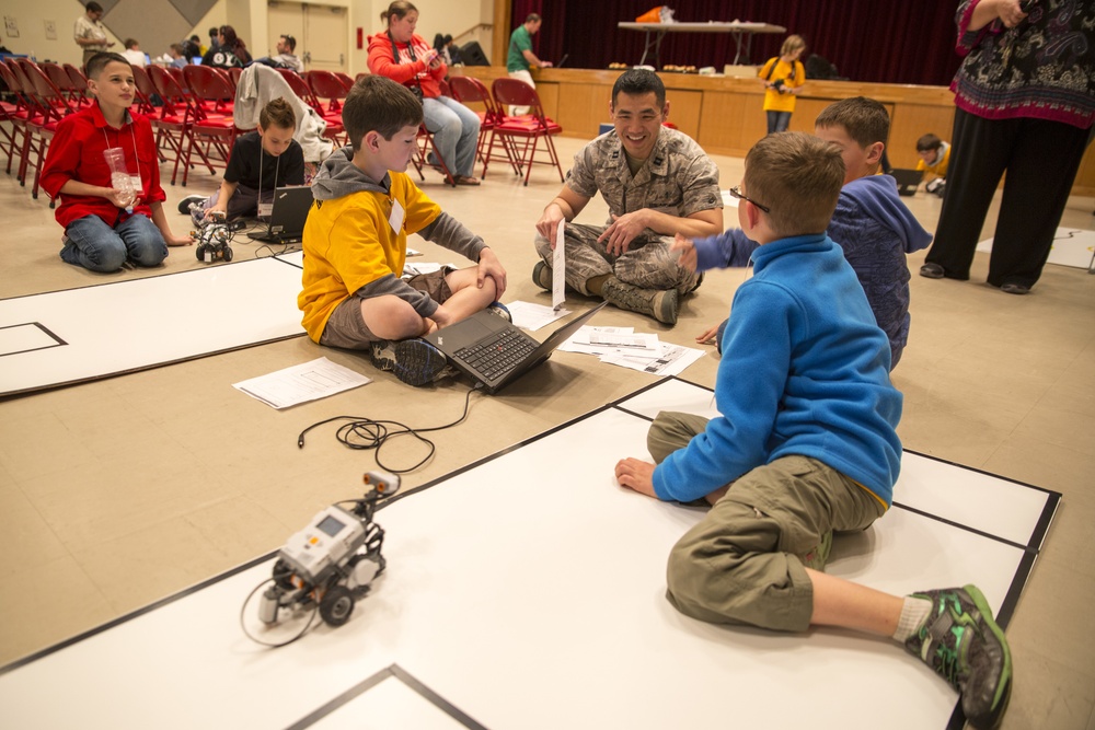 DoDEA Okinawa schools compete at robotics competition