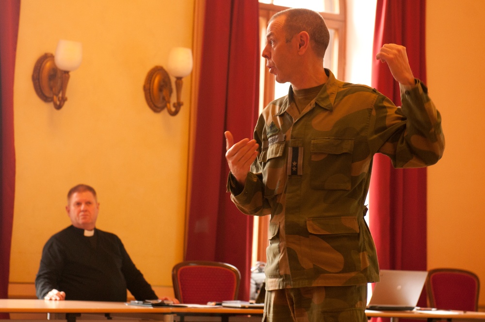 Operation Atlantic Resolve brings Baltic chaplains together