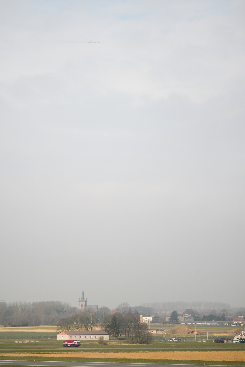 NATO AWACS practices approaches on Chièvres Air Base