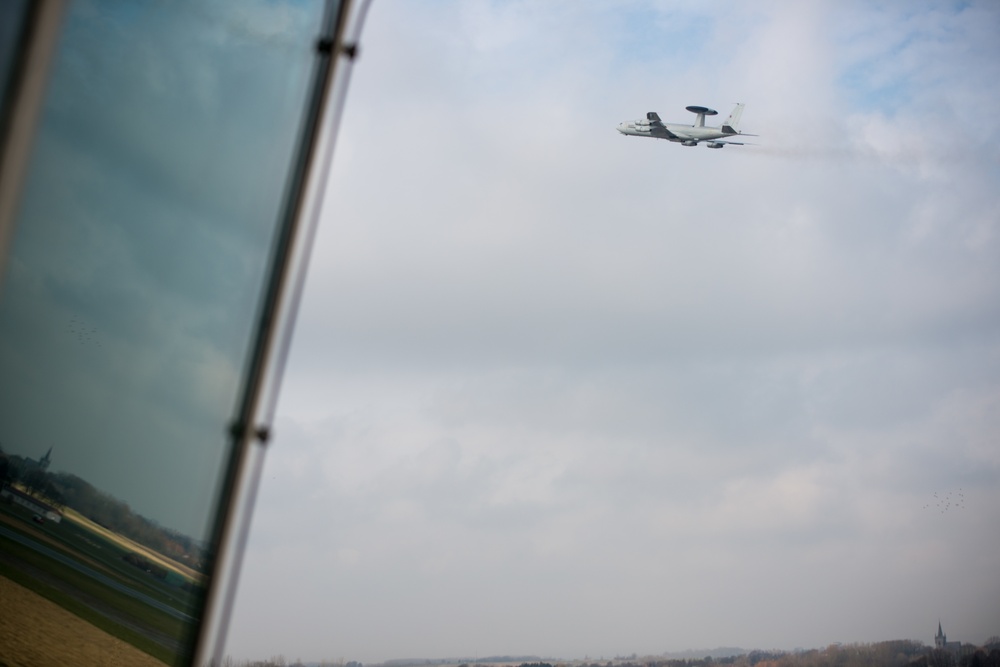 NATO AWACS practices approaches on Chièvres Air Base