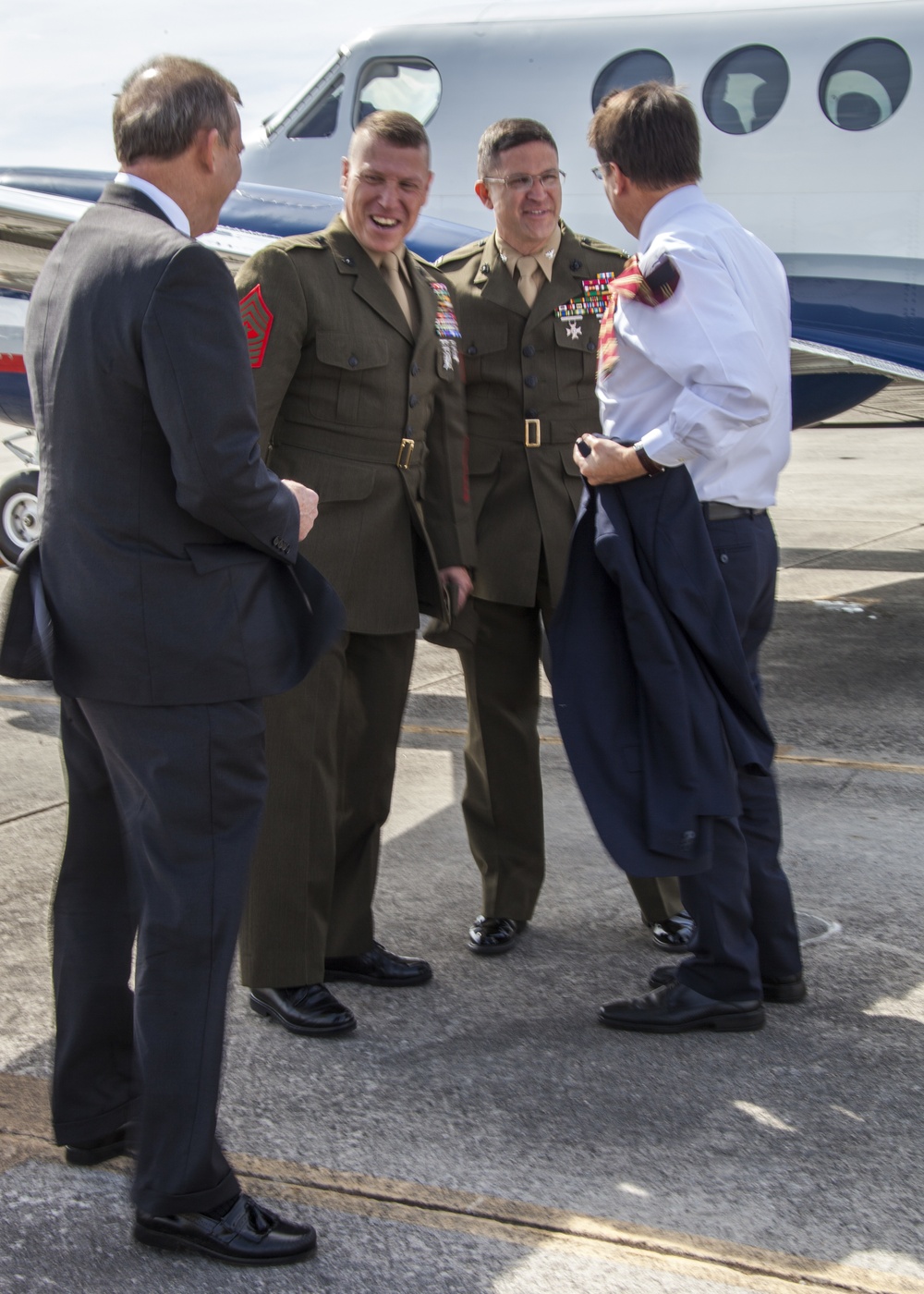 North Carolina Governor Pat McCrory visits Camp Lejeune, N.C.