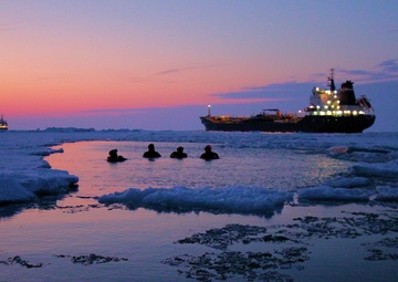 USCGC Bristol Bay ice liberty in Lake Erie