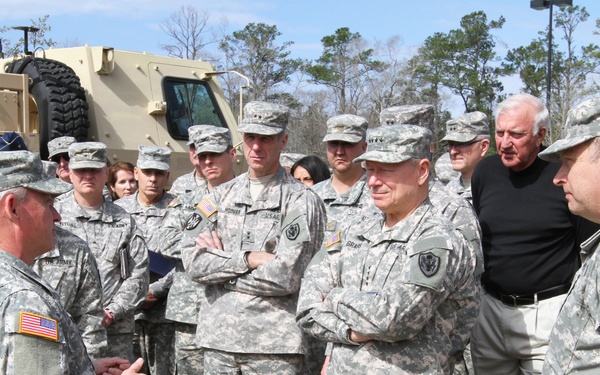 Gen. Grass tours joint exercise VG15