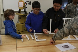 555th Engineer Brigade supports STEM-Education for middle school students