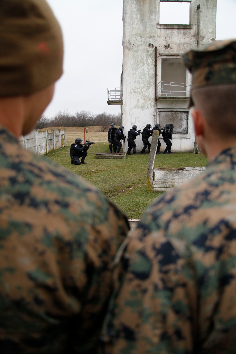 U.S. &amp; Romanian Forces Conduct Bilateral Training