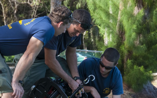USS Frank Cable action