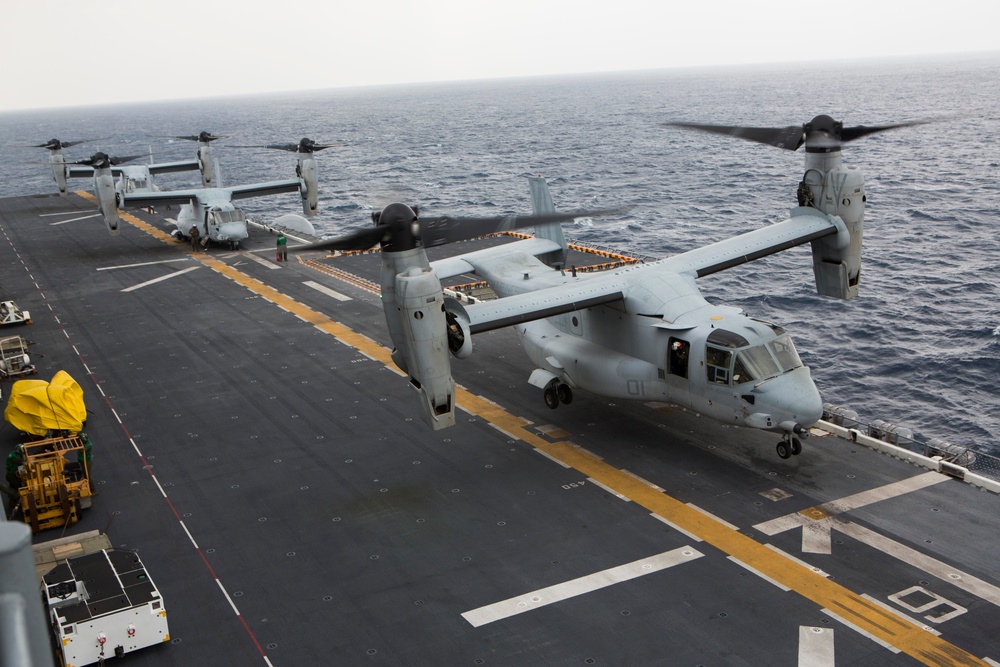 Osprey's Participate in Amphibious Integration Training