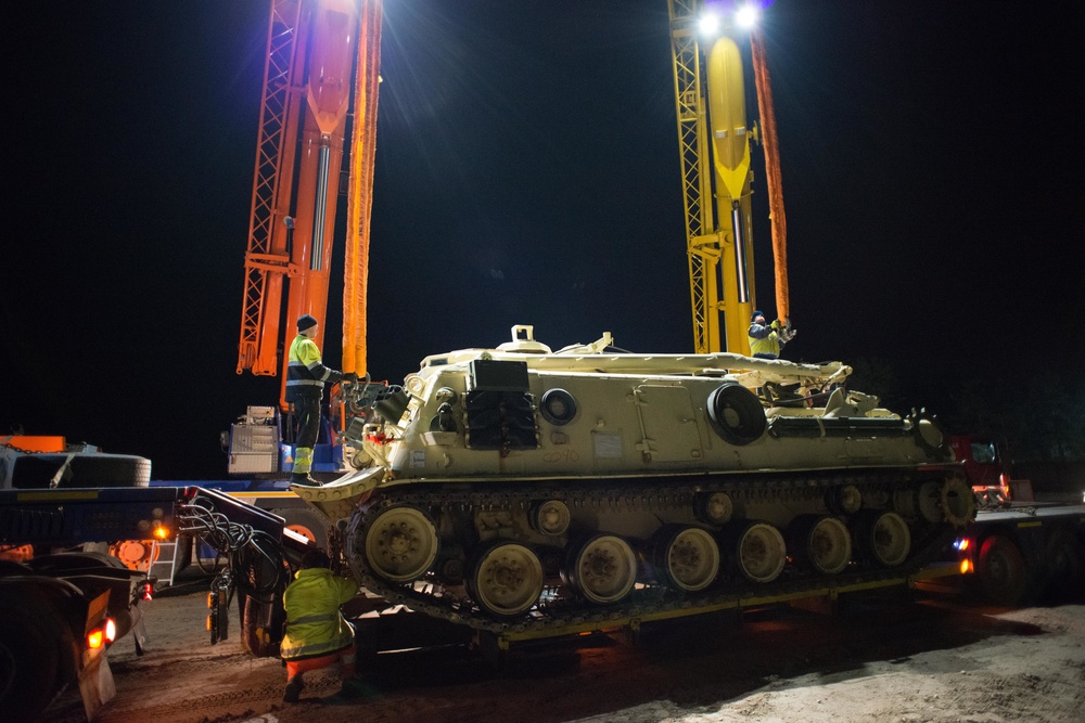 3rd Infantry Division tanks arrive in Latvia