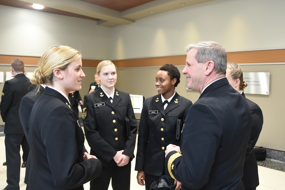 Notre Dame Naval Reserve Officers Training Corps' Naval Leadership Weekend