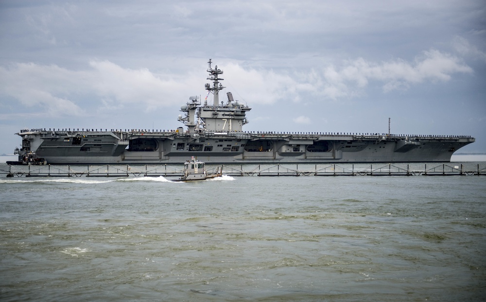 USS Theodore Roosevelt (CVN 71)  2015 deployment