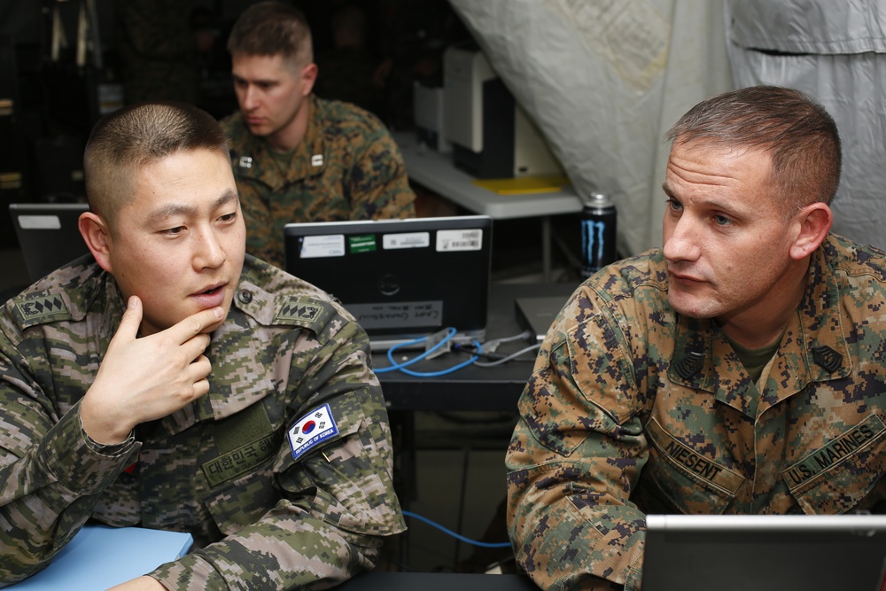 U.S. Marines and ROK Marines participate in Exercise Key Resolve 15