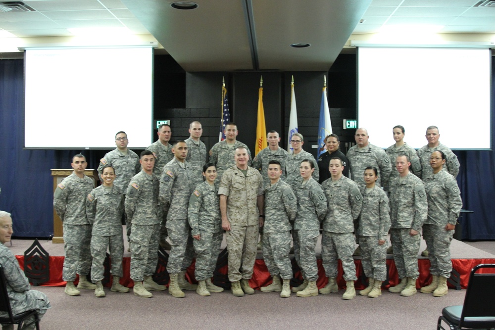 Senior enlisted service member speaks to NM Guard members