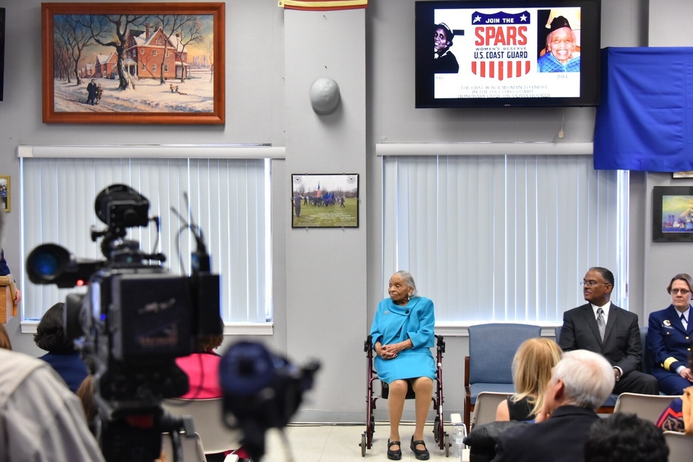 1st African-American female Coast Guardsman honored