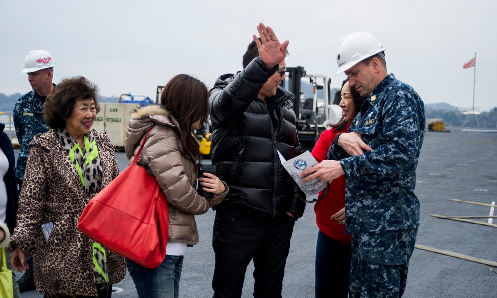 USS George Washingtonn operations