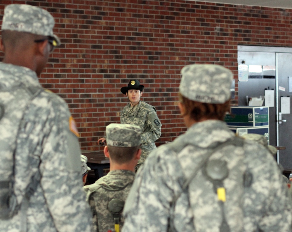 Drill sergeants demonstrate training excellence