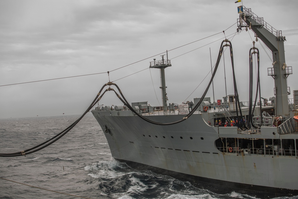 USS Arlington (LPD-24) refuels in the Atlantic Ocean