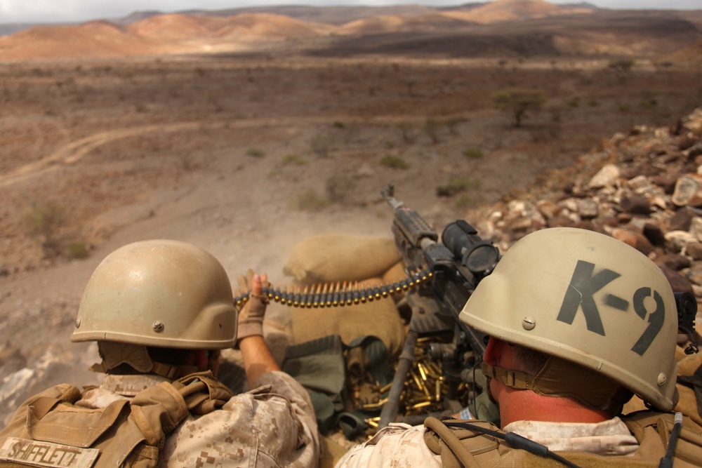 LE Det, Scout Snipers train in Djibouti
